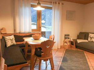 24035024-Ferienwohnung-4-Uderns-300x225-5