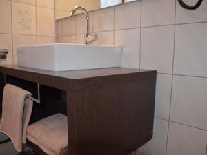 24035125-Ferienwohnung-10-Uderns-300x225-4