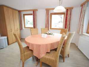 19336501-Ferienwohnung-6-Uderns-300x225-4