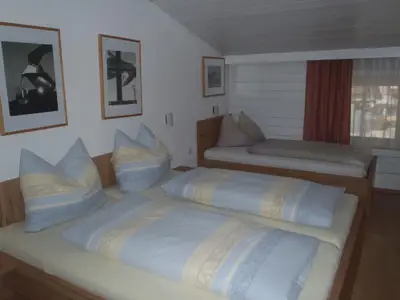 Dreibettzimmer