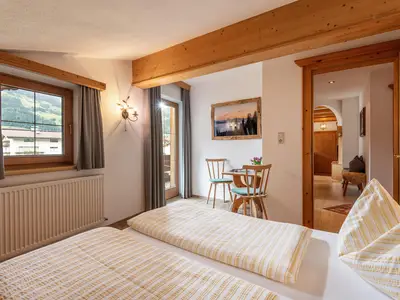 Gaestehaus_Moser_Kirchweg_14_Uderns_Schlafzimmer_4