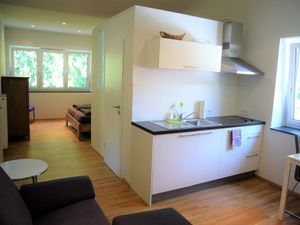 23883871-Ferienwohnung-2-Überlingen-300x225-1