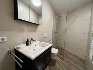 23982112-Ferienwohnung-2-Überlingen-300x225-5