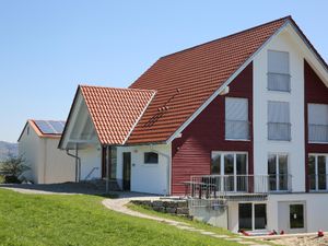 18629508-Ferienwohnung-4-Überlingen-300x225-3