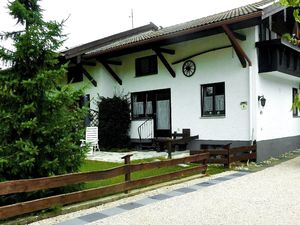 22424689-Ferienwohnung-6-Übersee-300x225-0