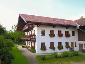 18659578-Ferienwohnung-4-Übersee-300x225-0