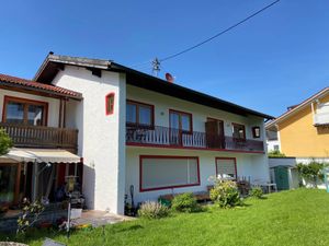 23550654-Ferienwohnung-2-Übersee-300x225-0