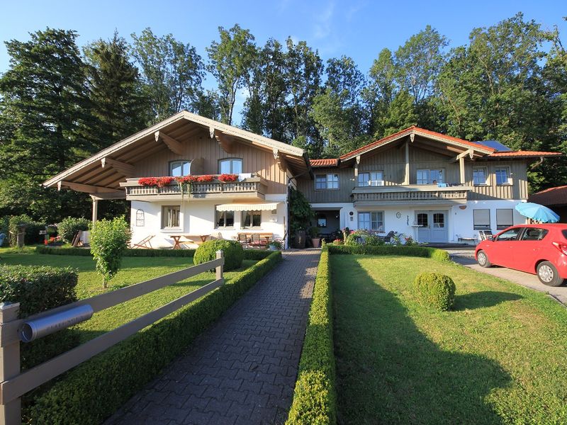 23550635-Ferienwohnung-4-Übersee-800x600-0