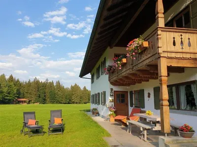 Ferienwohnung für 3 Personen (55 m²) in Uffing am Staffelsee 1/10