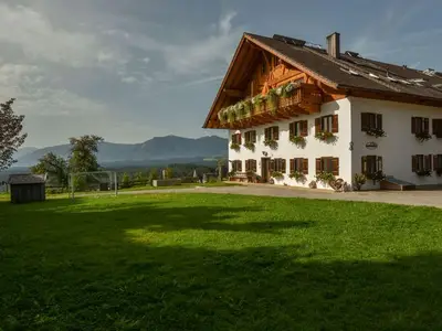Ferienwohnung für 2 Personen (50 m²) in Uffing am Staffelsee 1/10
