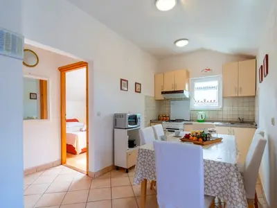 Ferienwohnung für 5 Personen in Ugljan 9/10