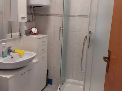 Ferienwohnung für 5 Personen in Ugljan 6/7