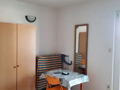 Ferienwohnung für 3 Personen in Ugljan 8/10