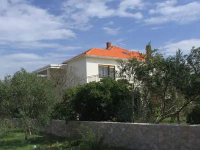 Ferienwohnung für 8 Personen in Ugljan 4/10