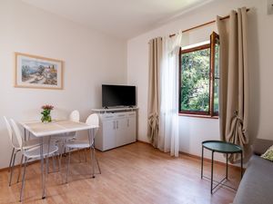 19127363-Ferienwohnung-3-Ugljan-300x225-2