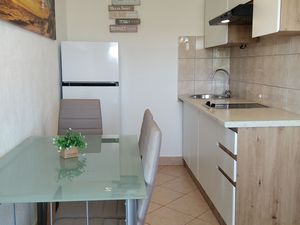 23930382-Ferienwohnung-4-Ugljan-300x225-4