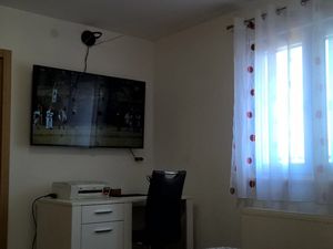 19824061-Ferienwohnung-2-Ugljan-300x225-5