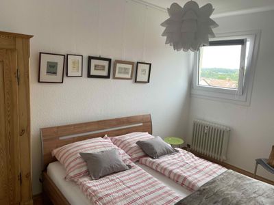 Schlafzimmer Betten 1,60 x 2,00 m