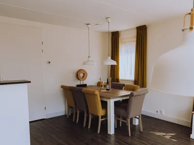 DiningRoom