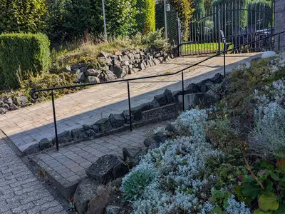 Parkplatz Ferienwohnung am Maarberg in Ulmen