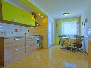 23972551-Ferienwohnung-4-Umag-300x225-3