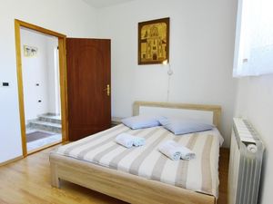 23116409-Ferienwohnung-5-Umag-300x225-3