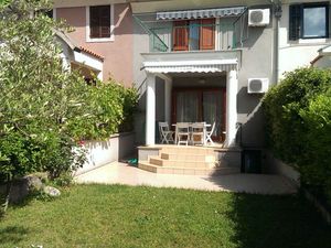 23958762-Ferienwohnung-4-Umag-300x225-1