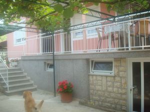 23776940-Ferienwohnung-4-Umag-300x225-2