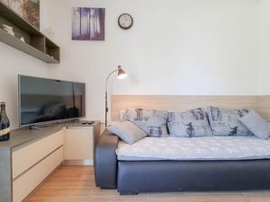 23297544-Ferienwohnung-6-Umag-300x225-2