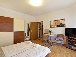 23168717-Ferienwohnung-6-Umag-300x225-5