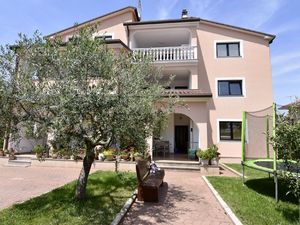 23972553-Ferienwohnung-6-Umag-300x225-0