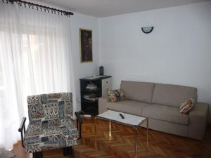 22433941-Ferienwohnung-5-Umag-300x225-3