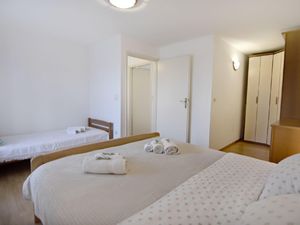 23116541-Ferienwohnung-4-Umag-300x225-3