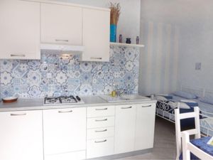 23972546-Ferienwohnung-2-Umag-300x225-4