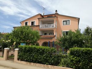 23944386-Ferienwohnung-8-Umag-300x225-4