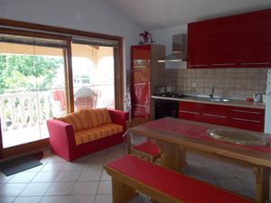 23998759-Ferienwohnung-4-Umag-300x225-2