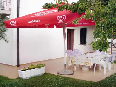 Ferienwohnung für 4 Personen (55 m²) in Umag 1/10
