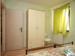 18922914-Ferienwohnung-4-Umag-300x225-5