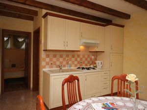 18923939-Ferienwohnung-5-Umag-300x225-4