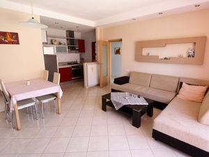 19127901-Ferienwohnung-7-Umag-300x225-2