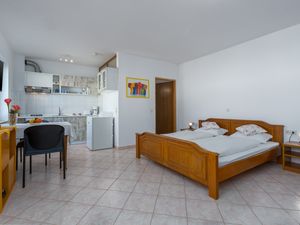 23650736-Ferienwohnung-2-Umag-300x225-2