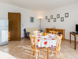 23650733-Ferienwohnung-4-Umag-300x225-3