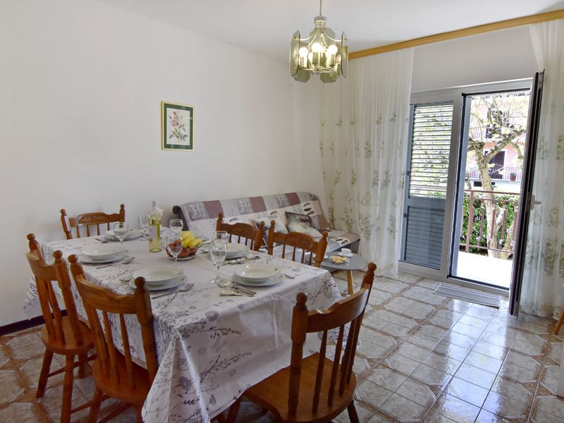 23955522-Ferienwohnung-6-Umag-800x600-0