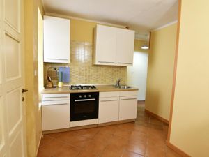 23980601-Ferienwohnung-4-Umag-300x225-5