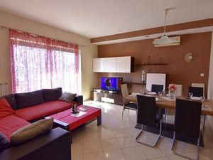 23980604-Ferienwohnung-7-Umag-300x225-2