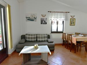 23980609-Ferienwohnung-4-Umag-300x225-1