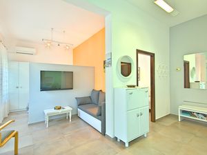 23980657-Ferienwohnung-4-Umag-300x225-1