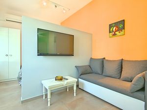 23980657-Ferienwohnung-4-Umag-300x225-4