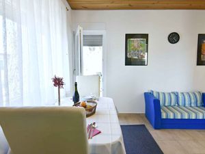 23980672-Ferienwohnung-2-Umag-300x225-2