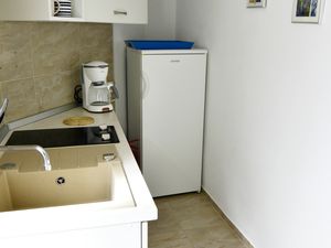 23980742-Ferienwohnung-2-Umag-300x225-3